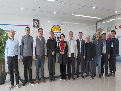 �й�����ѧ�ᡢ���ݴ�ѧ��һ��ݰ�����Ǽ���ָ����