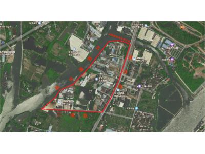 ��ݸ����ţ������ӿ������ں�����µ�λ��Ŀ����ȹ�Σ��������ʾ